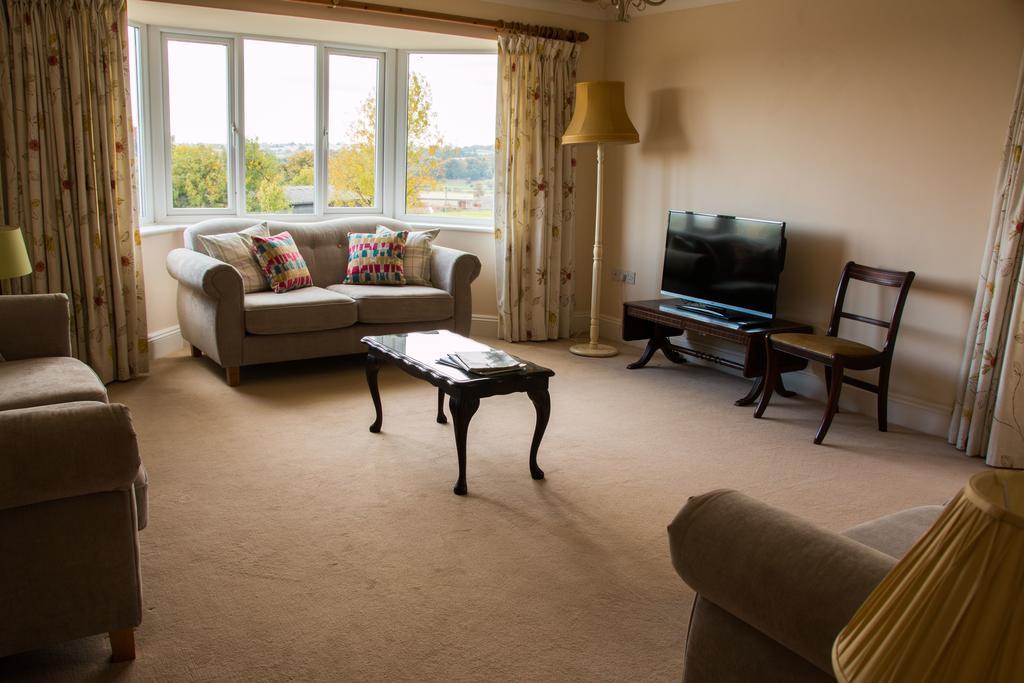 Applewood Villa Мъч Уенлок Стая снимка